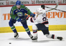 Pats scoring barrage ties series once again