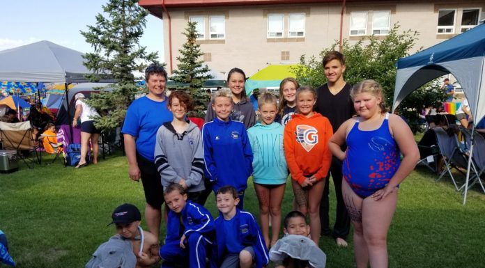 Stingrays swim at South Semi-Finals