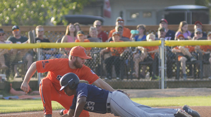 57’s offensive struggles continue against Beavers