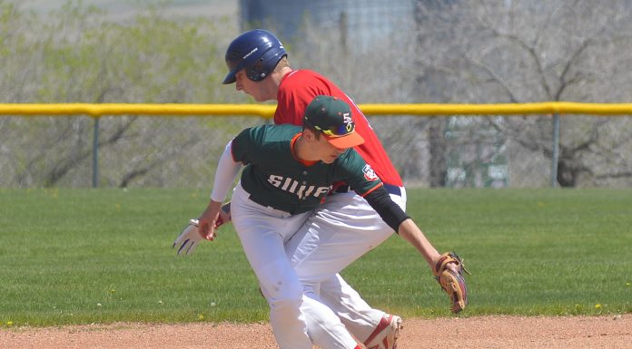 18U AAA 57’s sweep Twins