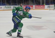 Poulter and Pickering named to WHL division all-star team