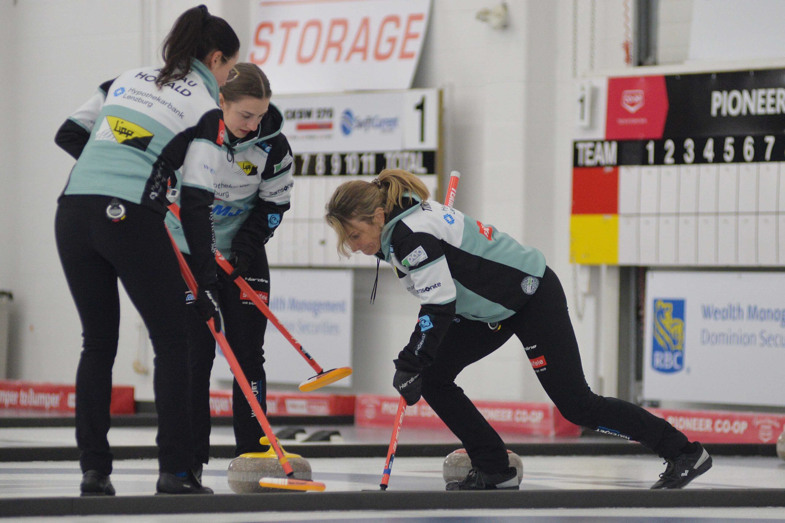 World champions finish atop Western Showdown