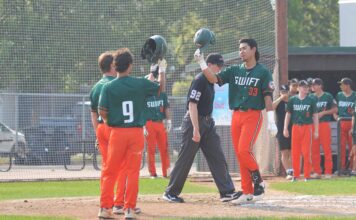 Hiromoto breaks WCBL home run record