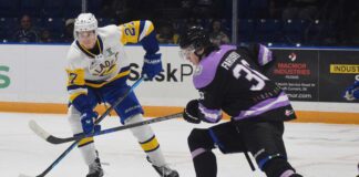 Conway leads Broncos past Blades